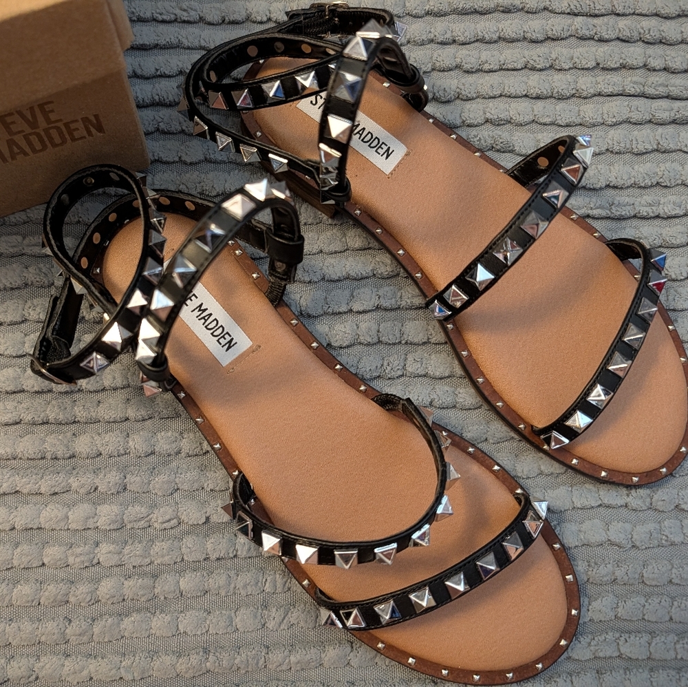 Steve Madden Travel Black and Silver Studded Sandals